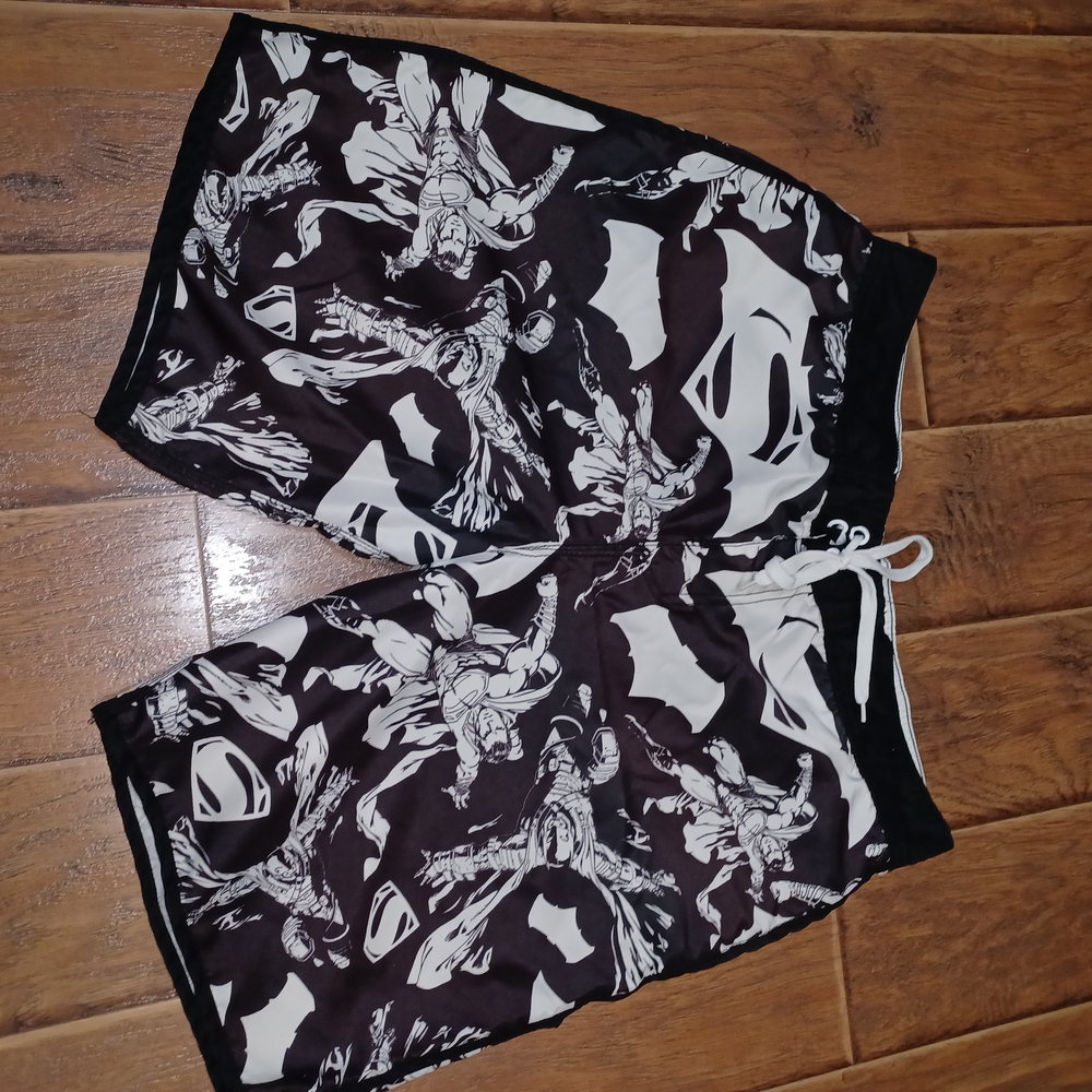 DC Comics Black and White Hero Swim Shorts Xl(16years)